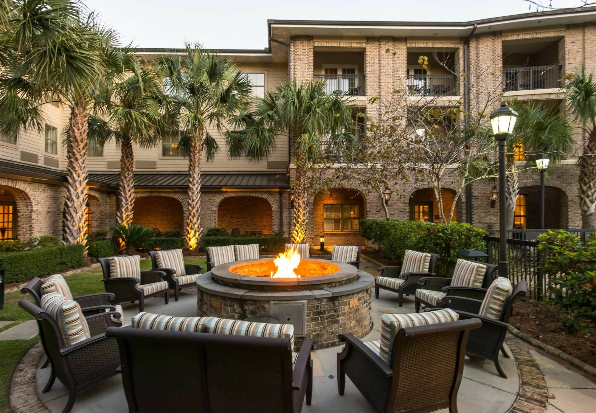 Courtyard Charleston Mount Pleasant Hotel Buitenkant foto